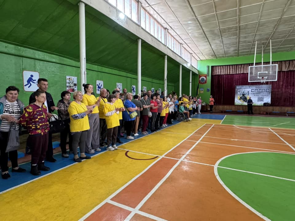 У Лубнах пройшов зональний етап обласних змагань з рекреаційного спорту серед людей з інвалідністю.