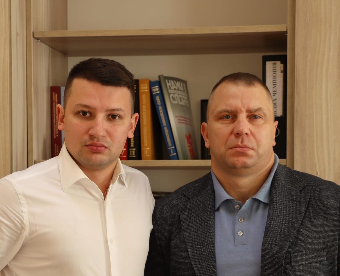 Сьогодні святкує день народження співзасновник нашого фонду БФ «Сплав» Олег Савлучинський.